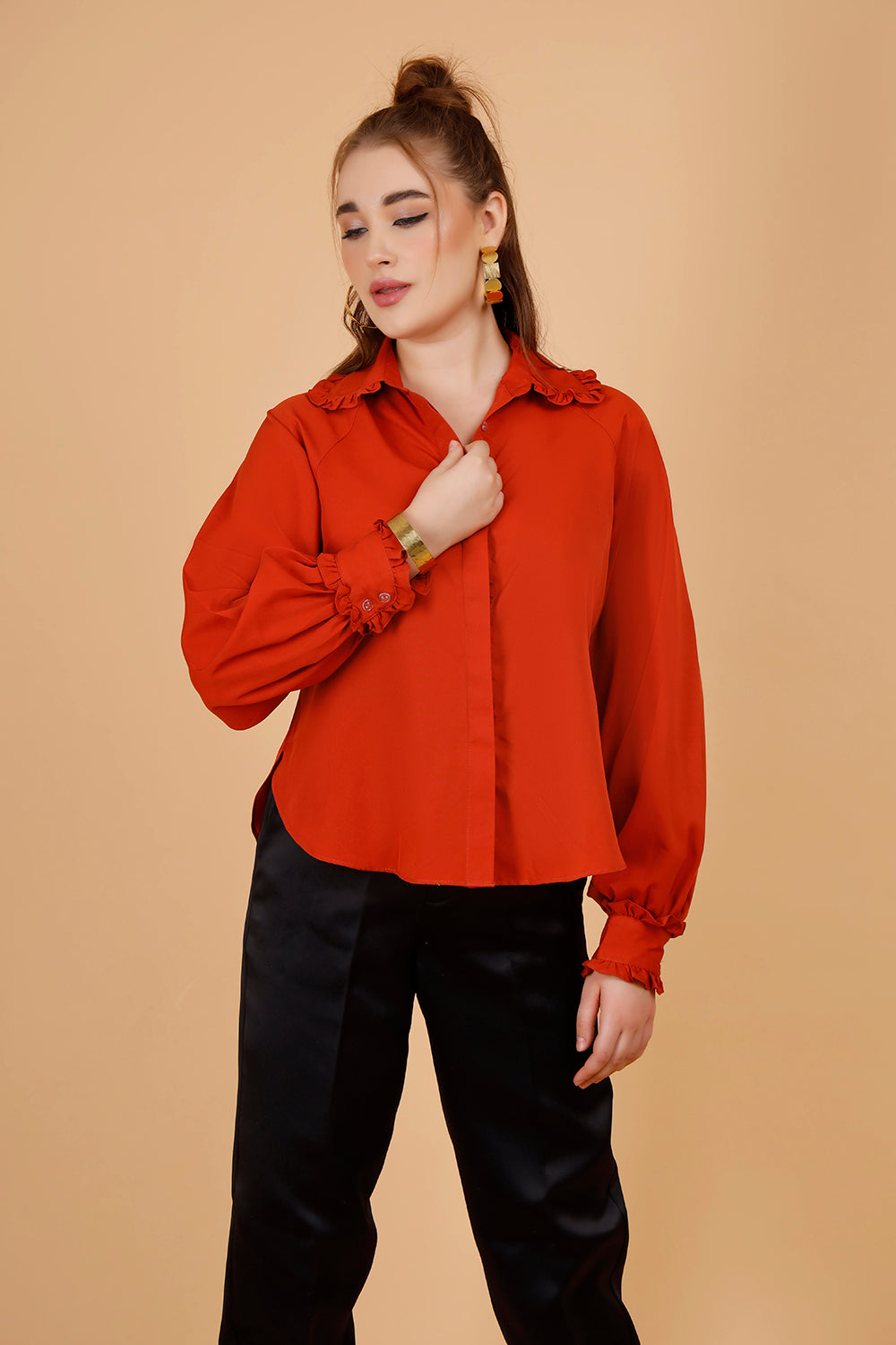 Betty Raglan Sleeve Shirt